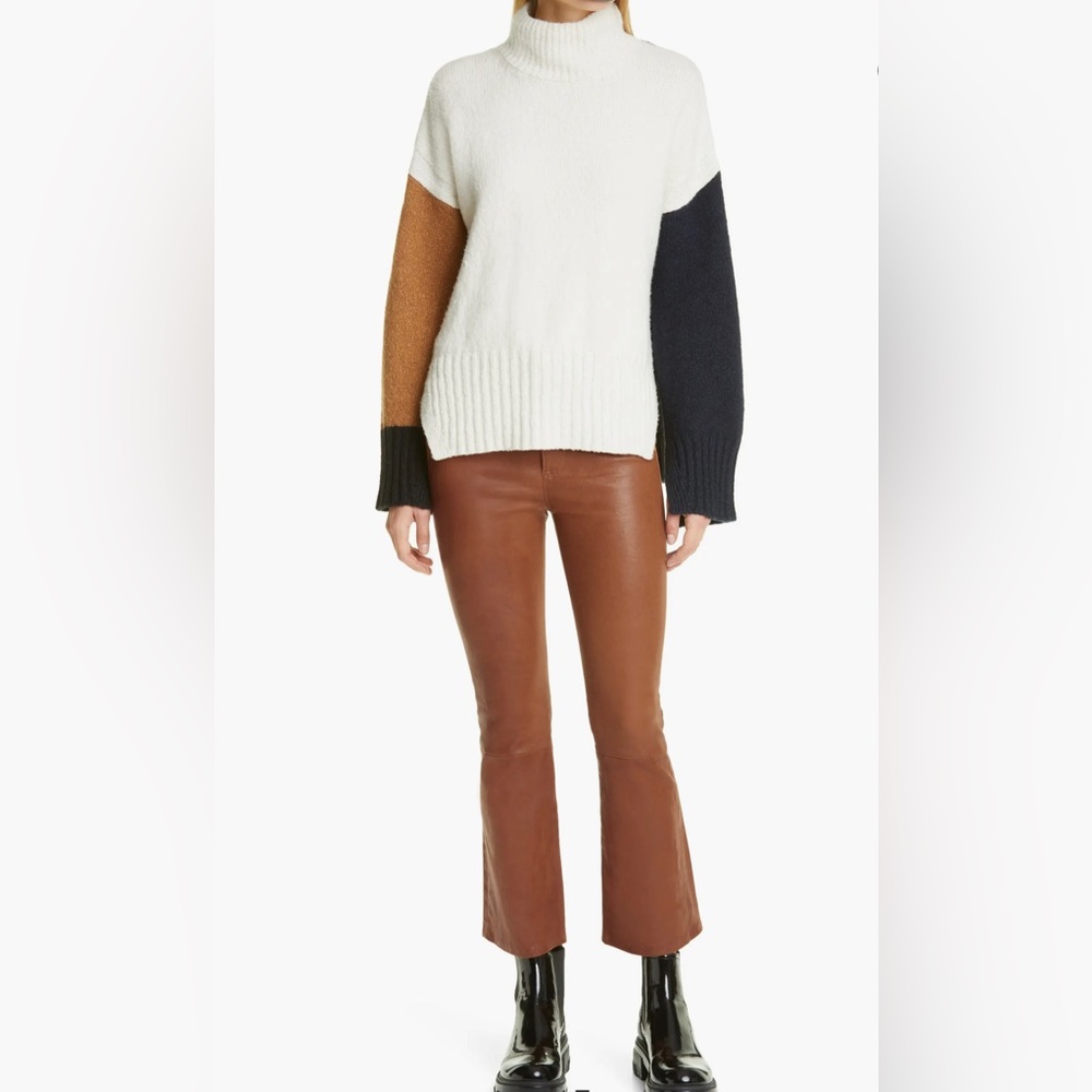 FRAME Leather Le Crop Mini Boot-
in Tobacco